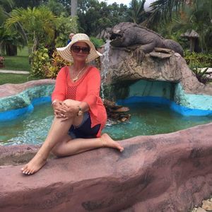 Meet your Posher, Odalis